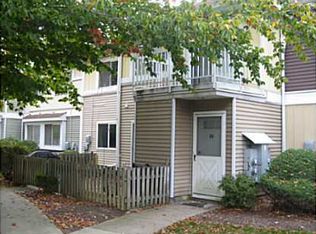 54 Deerberry Ln, Monmouth Junction, NJ 08852