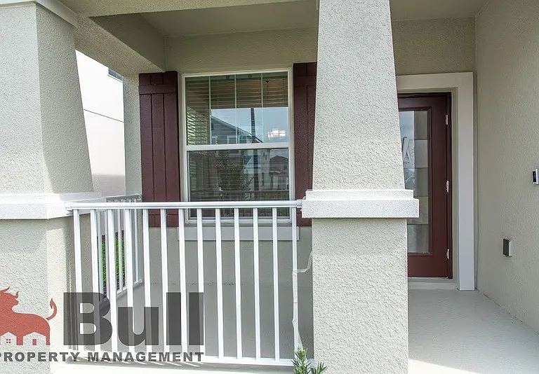 11931 Hometown Pl — Photo 6