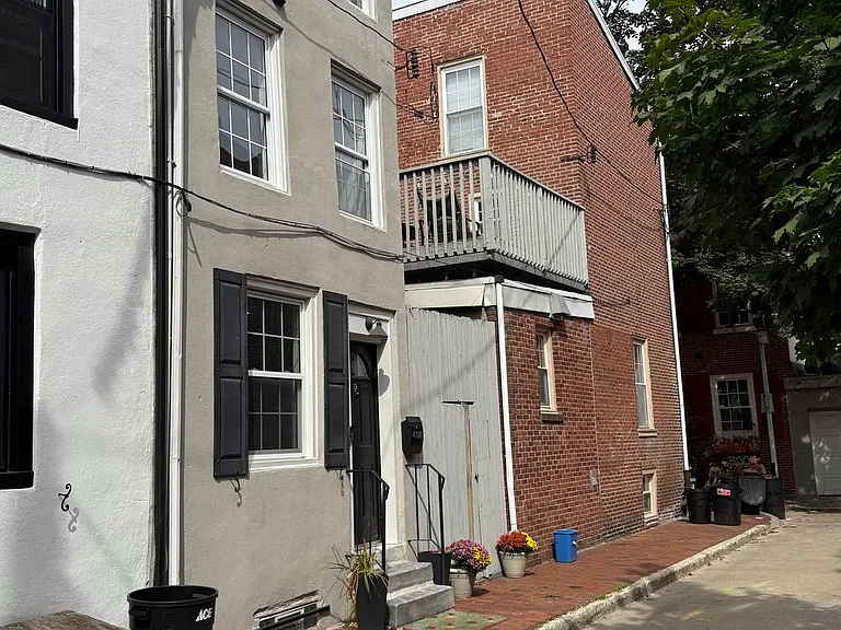 408 S Alder St — Photo 13