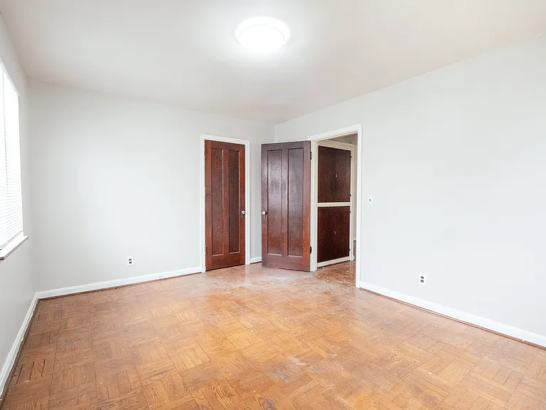 7340 Reading Rd #2 — Photo 6