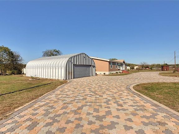 4th image of 501 Texas Oak Dr