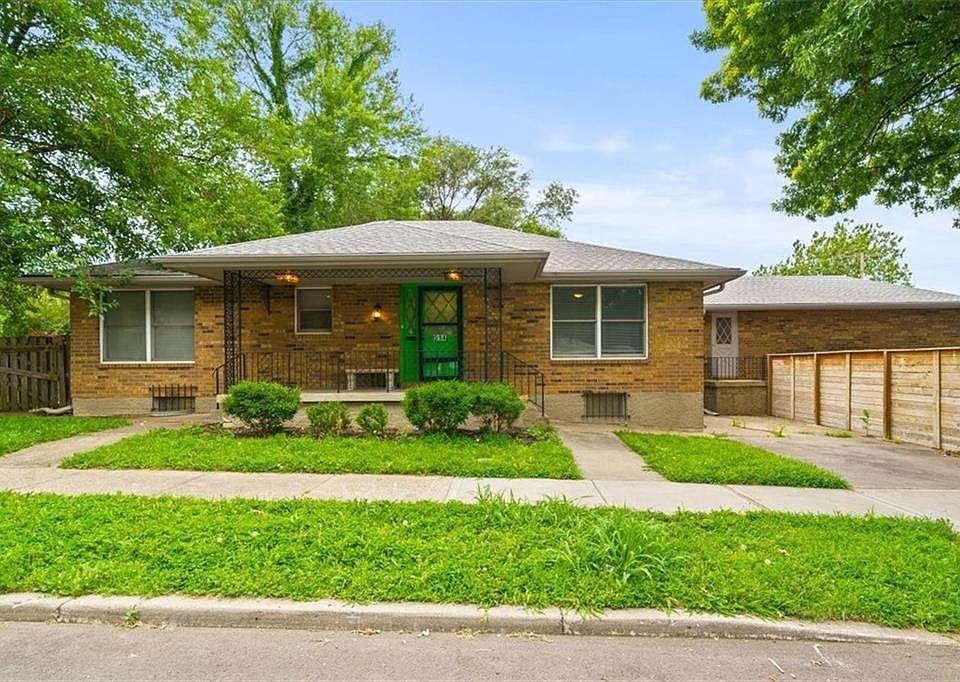 1st image of 514 Forest Ave