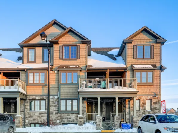 85 Mullin Dr #2B, Guelph, ON N1E 0R4