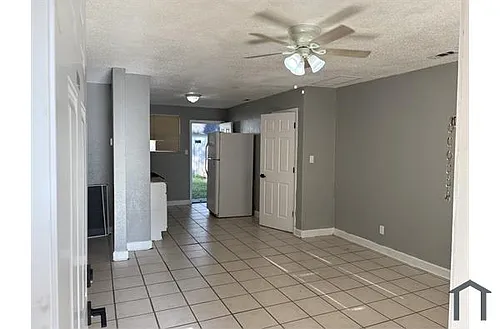 1609 N Y St Photo 1