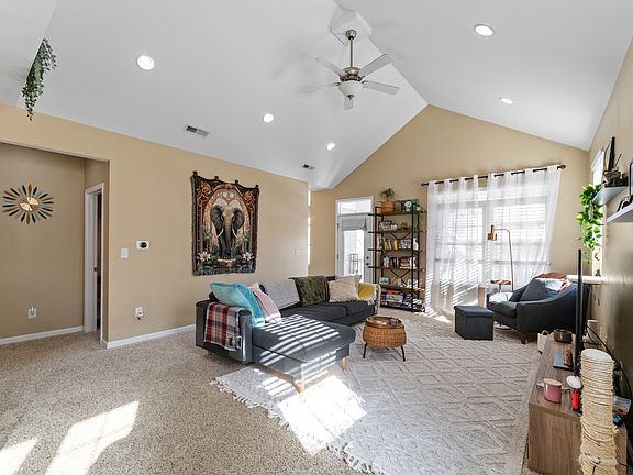 5th image of 2322 N Pennsylvania St #1