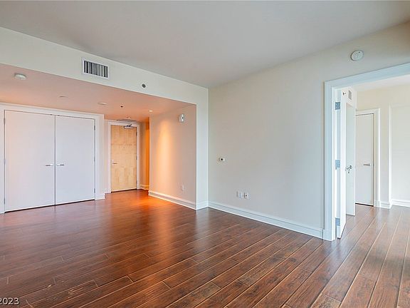 3rd image of 2700 Las Vegas Blvd S Unit 907