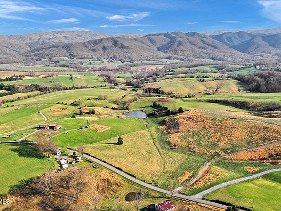 4th image of 356 Laws Rd