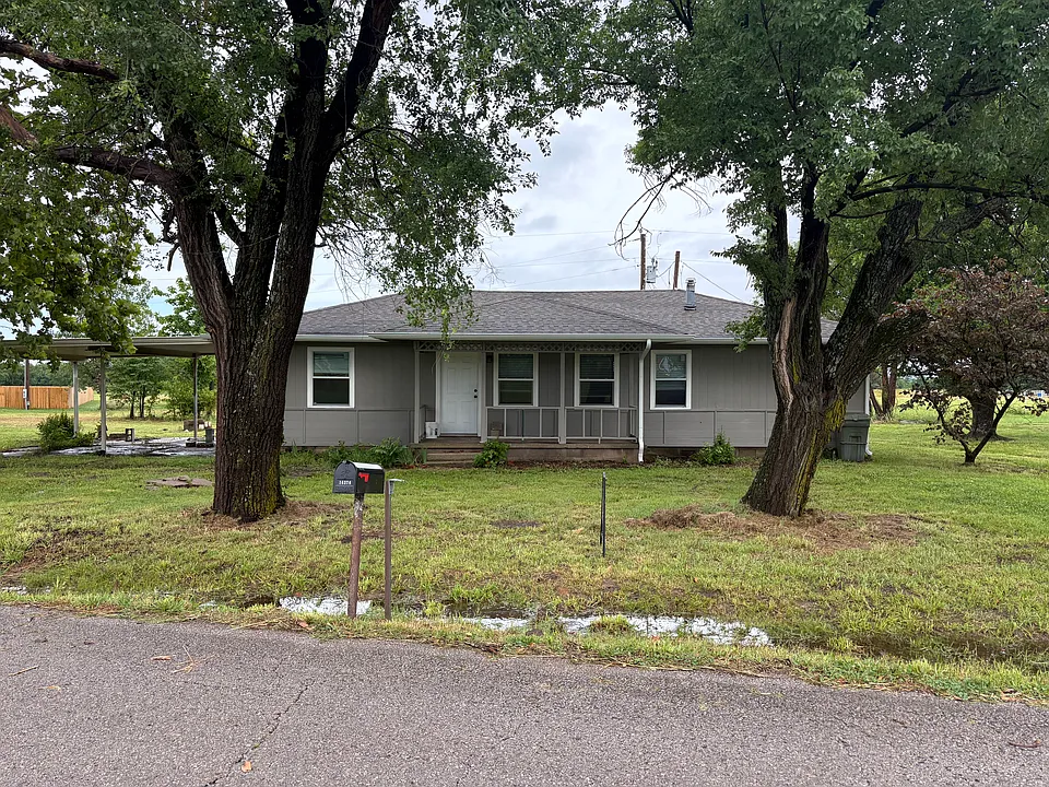 16376 S 4130th Rd