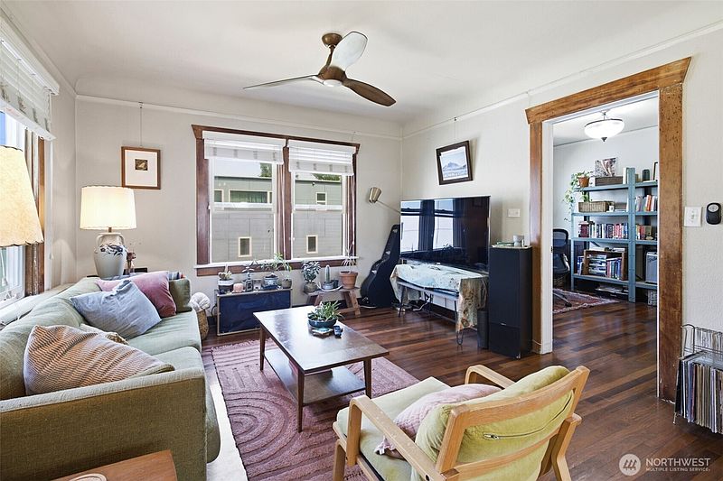 4th image of 5060 Renton Avenue S
