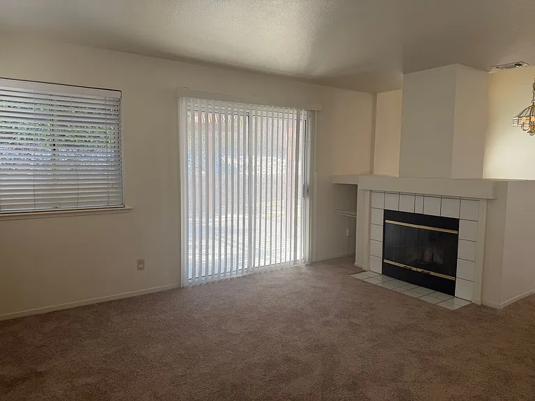 8317 Bramble Bush Cir — Photo 8