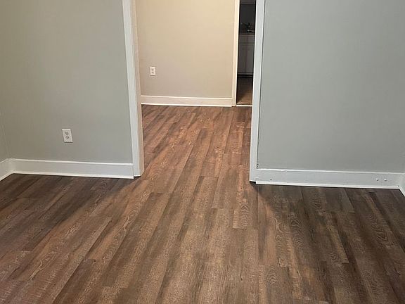 4th image of 3248 18th St