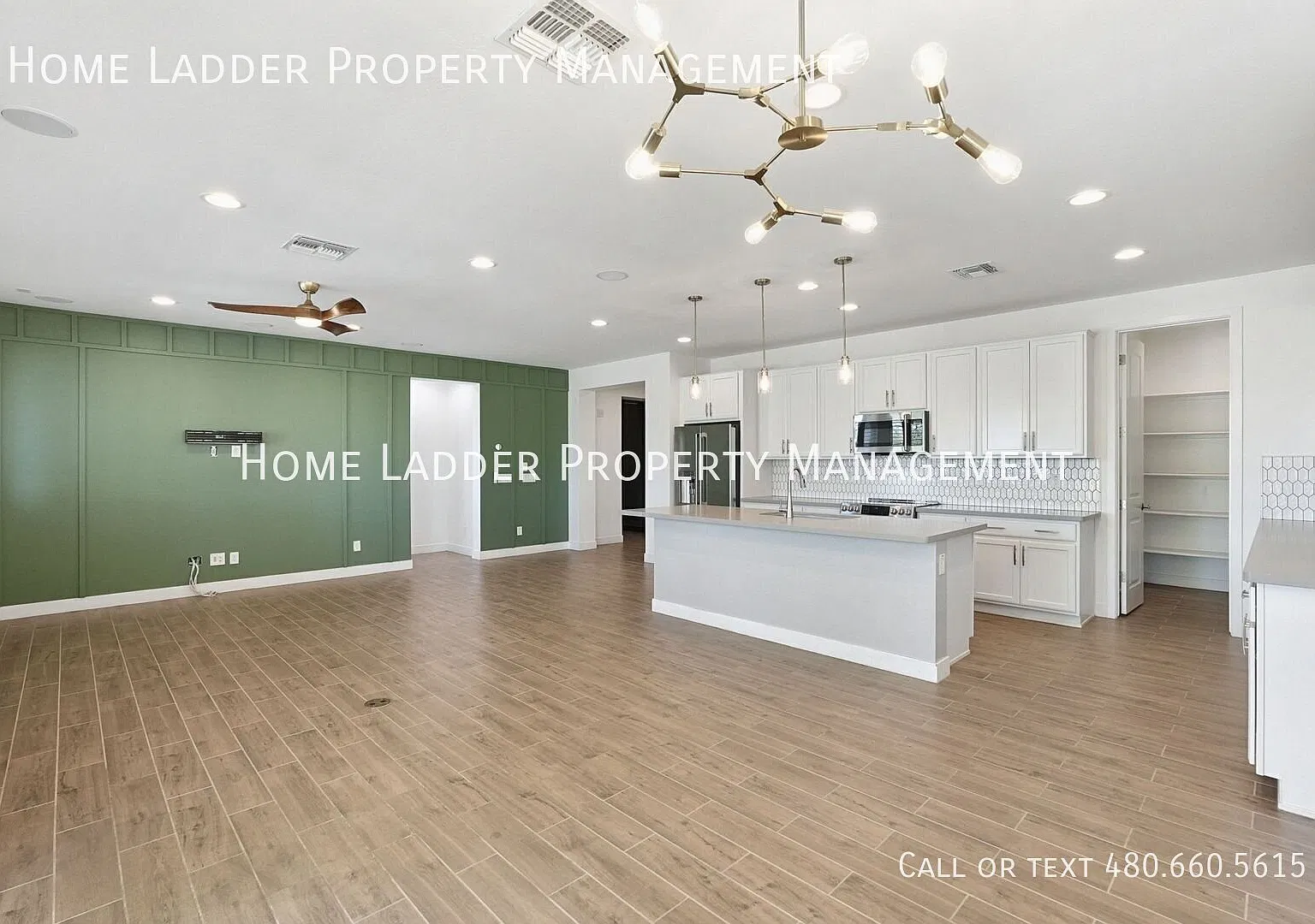 Upgraded 3 Bed Home Plus Office/Den with Custom Finishes — Photo 3