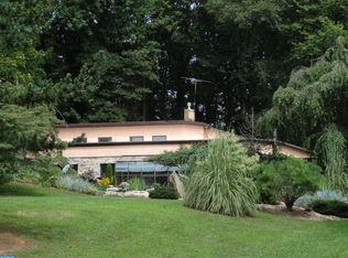 82 Halteman Rd, Pottstown, PA 19465