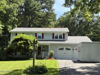 52 East Street, Niskayuna, NY, 12309