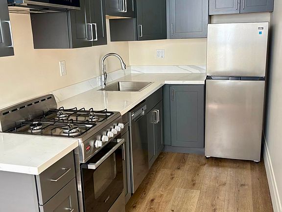 2nd image of 1355 Valencia St #24