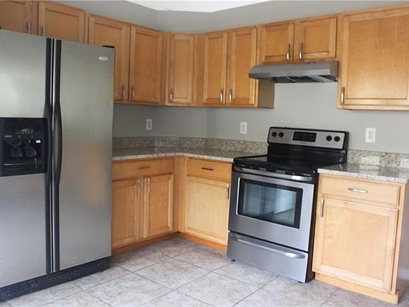 3rd image of 6555 Royal Tern St