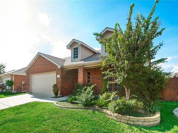 2nd image of 2041 Windsong Dr