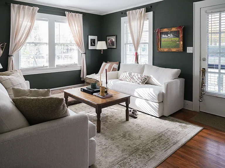 118 N Laurel Ave #2 — Photo 6