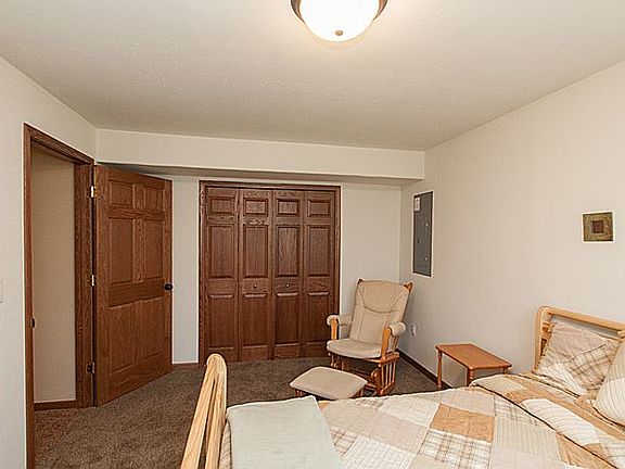 3rd image of 1540 Otter Ln
