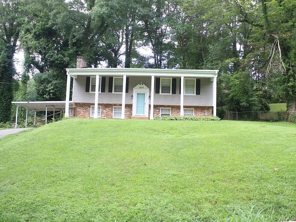 1st image of 1215 Craigmont Dr
