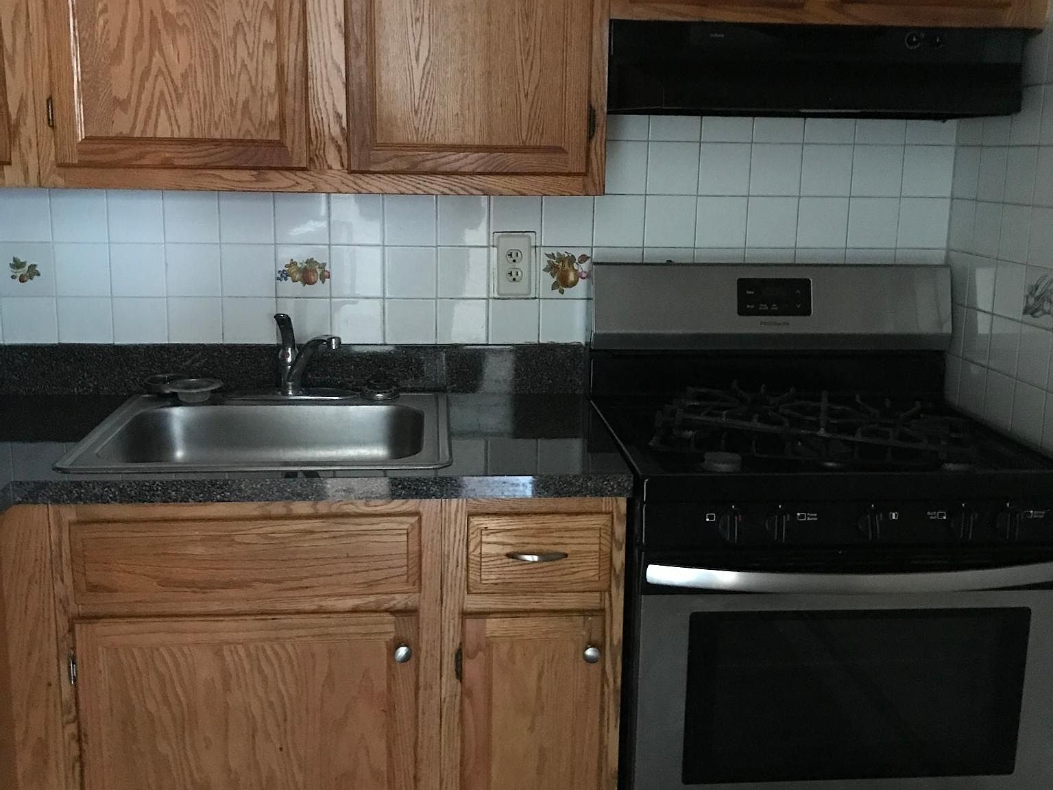 2525 Lodovick Ave, Bronx, NY 10469 Zillow