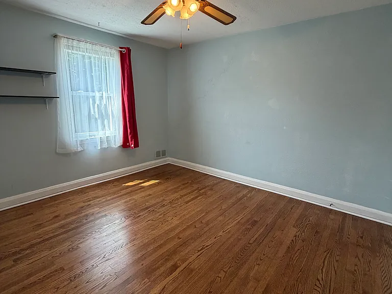 8425 Willow Oak Rd — Photo 6