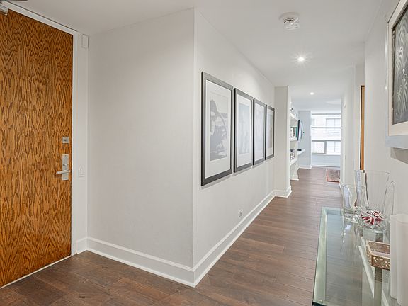 2nd image of 110 E Delaware Pl APT 401