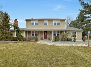 1 Ardsley Dr, New City, NY 10956