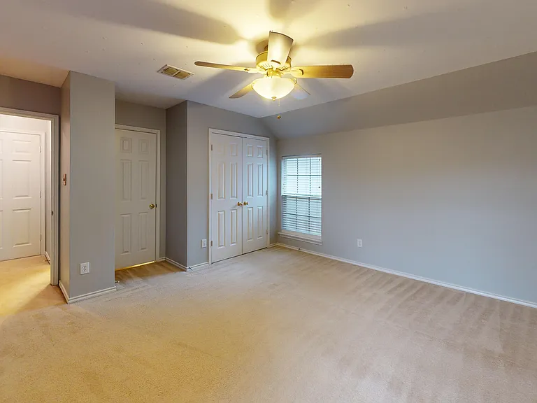 1423 Cool Springs Dr — Photo 23
