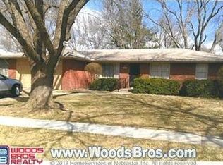 1010 Rosewood Dr, Lincoln, NE 68510