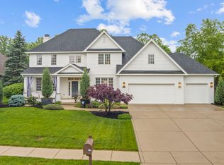 9816 Northwind Dr, Indianapolis, IN 46256