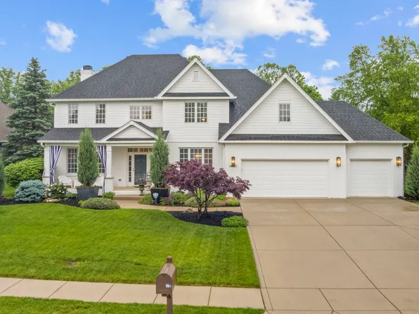 9816 Northwind Dr, Indianapolis, IN 46256