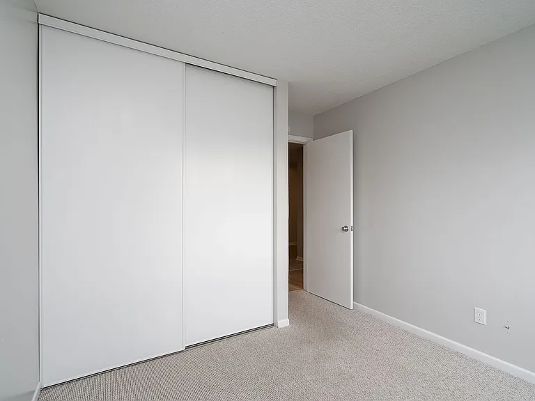 Greenwood Apartments — Photo 29