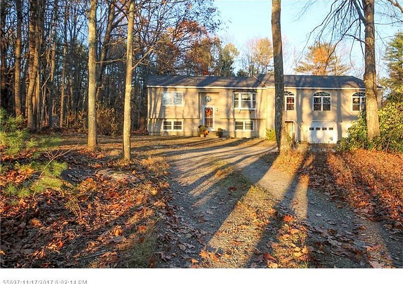 83 Blanchard Rd., Cumberland.   Welcome Home.