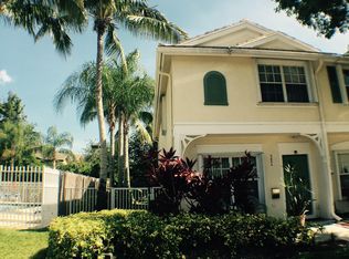 9804 NW 56th Pl, Pompano Beach, FL 33076