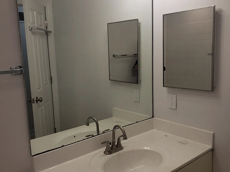 2026 Menard St #B — Photo 11