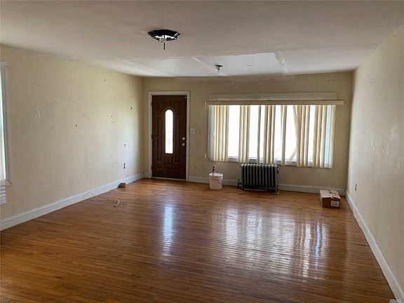 2nd image of 11593 217th St