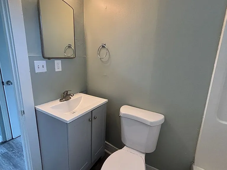 208 Town St — Photo 9