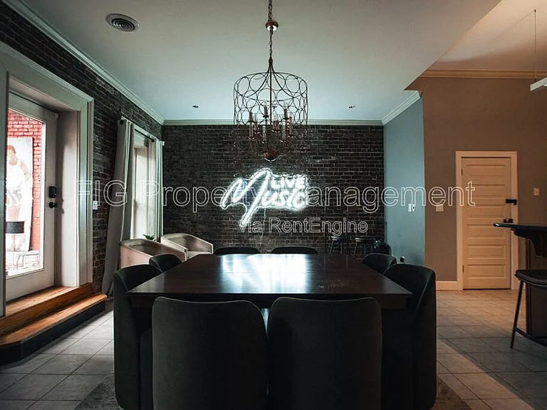 415 W Depot Ave — Photo 11