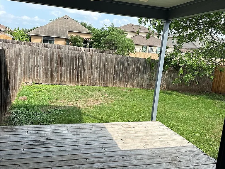 2743 Maple Tree Rd #A — Photo 9
