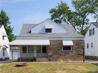 3803 Salisbury Rd, South Euclid, OH 44121