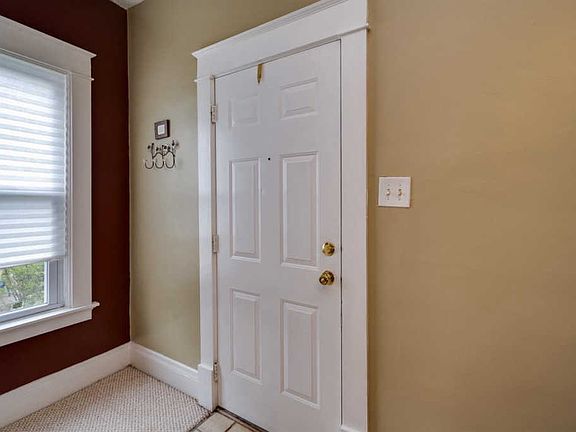 4th image of 4412 Berwick Ave
