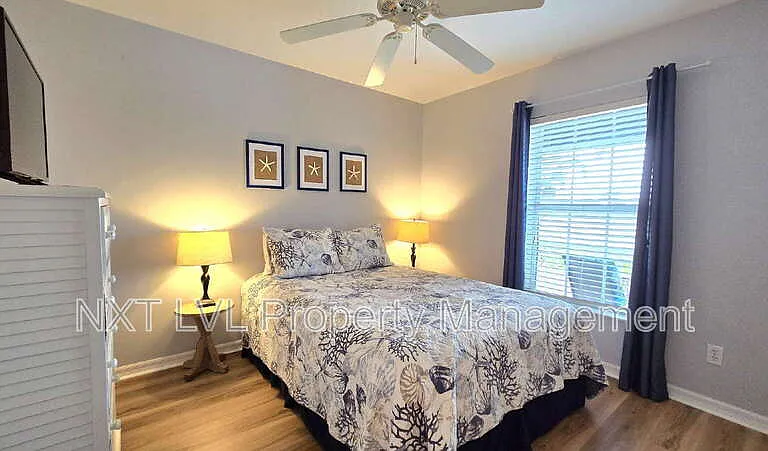 3105 Van Buren Pkwy — Photo 13