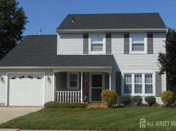 15 Wickham Ln, Westampton, NJ 08060
