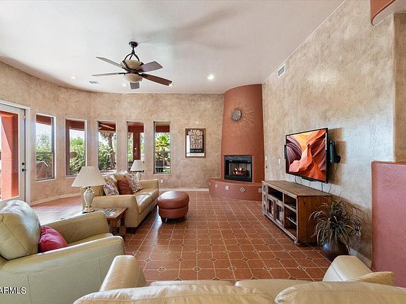 5th image of 886 W ST ANDREWS Drive