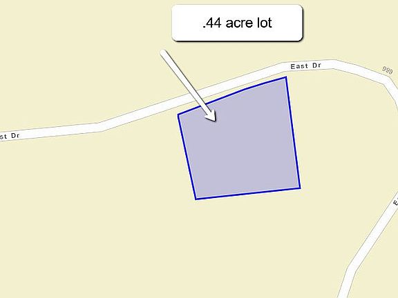5th image of Laurel Dr