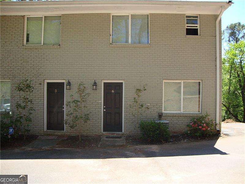 1st image of 2451 Peachwood Cir NE APT 3