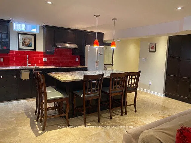 2 bed, $2,000 — Photo 3