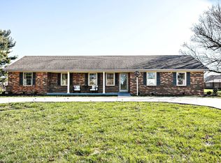 676 Northland Dr, Lebanon, KY 40033