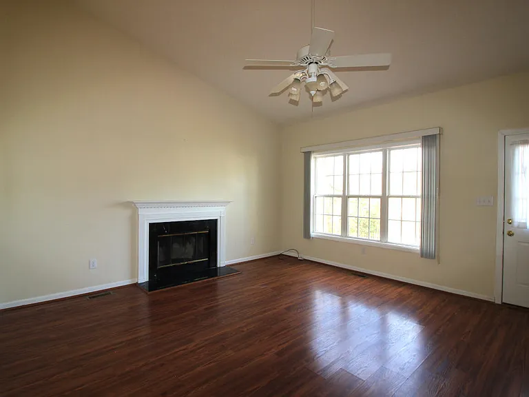 3020 Alder Ridge Ln — Photo 6